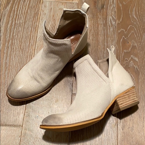 Diba Shoes - DIBA True White Boots